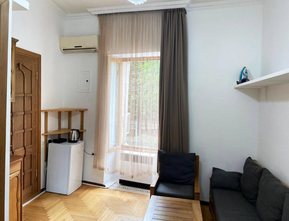 Pretty House Apartment Tbilisi Luaran gambar